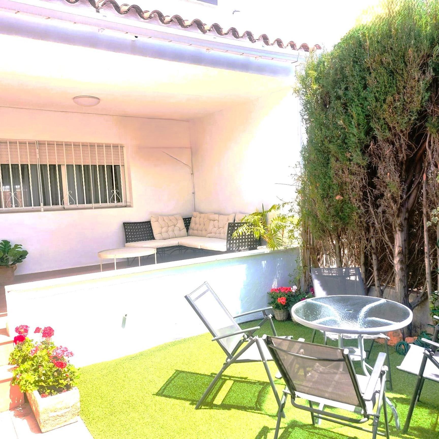 Gran Avenida Con Billar Ferienhaus Benicàssim